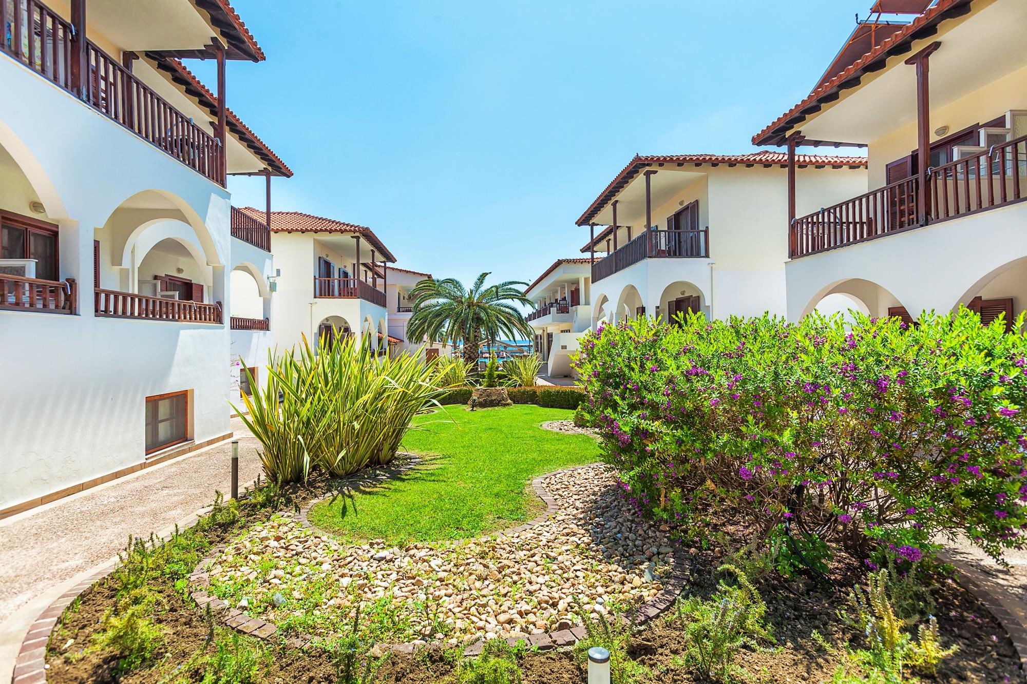 Xenios Possidi Paradise Hotel Buitenkant foto